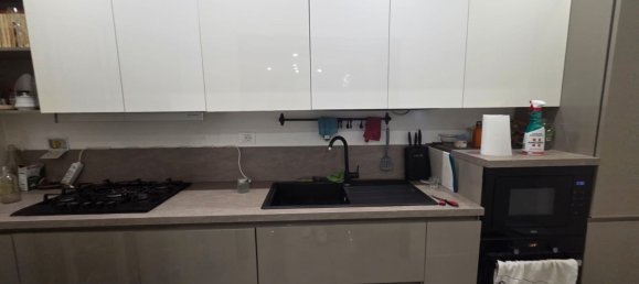 2-salle Appartement à Guidonia Montecelio, Italy No. 269019 9