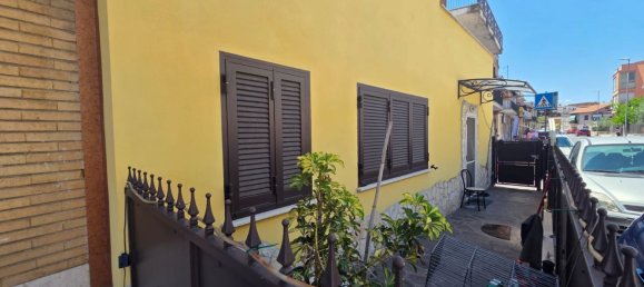 2-salle Appartement à Guidonia Montecelio, Italy No. 269019 24