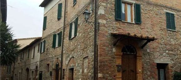 Apartamento de 5 dormitorios en Marsciano, Italy No. 373083 5