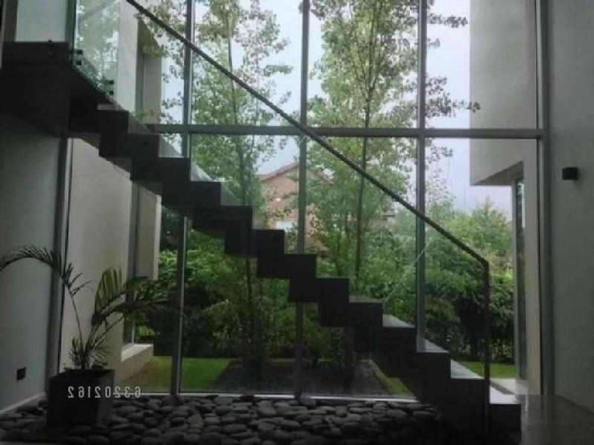 5 bedrooms House in Tigre, Argentina No. 86475