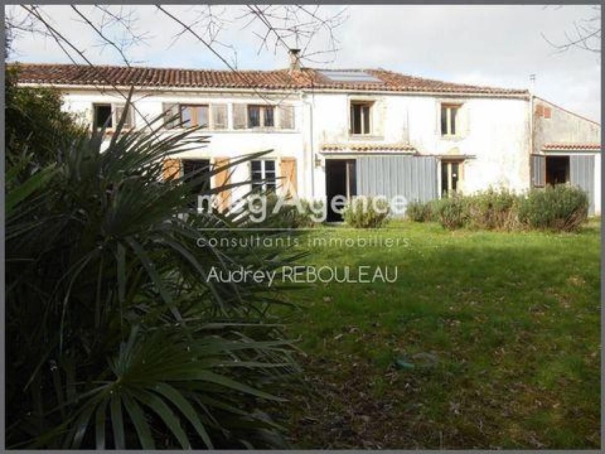 5 chambres Maison à Matha, France No. 31845