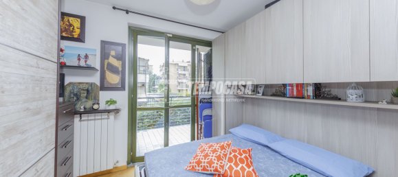 1 bedroom Apartment in Milan, Italy No. 370921 9