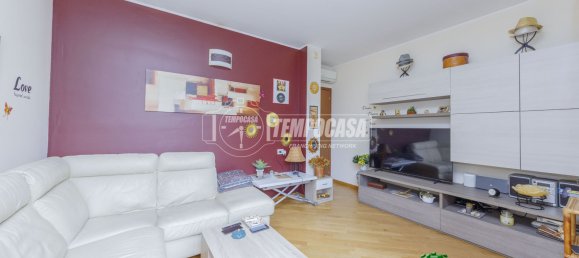 1 bedroom Apartment in Milan, Italy No. 370921 5