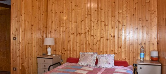 Вилла с 11 комнатами в Невьяно дельи Ардуини, Италия № 14709 6