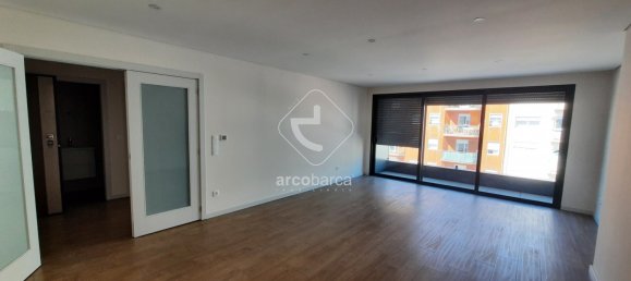 2 bedrooms Apartment in Porto, Portugal No. 105069 5