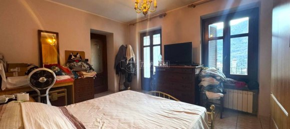 2 bedrooms House in Val della Torre, Italy No. 101999 25