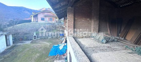 2 bedrooms House in Val della Torre, Italy No. 101999 30