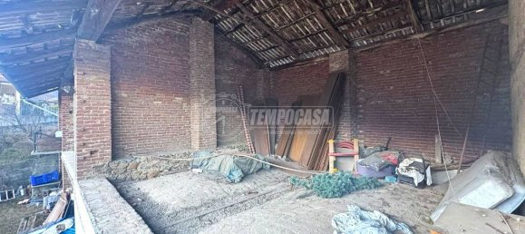 2 bedrooms House in Val della Torre, Italy No. 101999 31