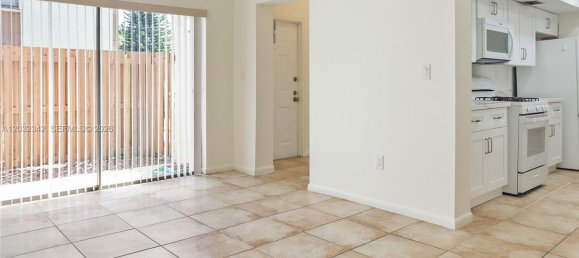 3 dormitorios propiedad comercial en alquiler en Miami, Miami-Dade, Florida, USA № 615209 18