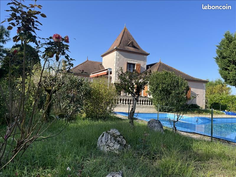 2 Schlafzimmer Haus in Montpon-Menesterol, France, Nr. 317396