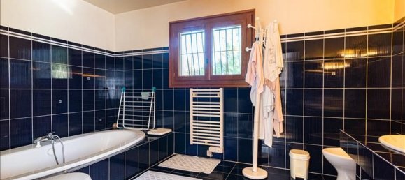 2 Schlafzimmer Haus in Montpon-Menesterol, France, Nr. 317396 6