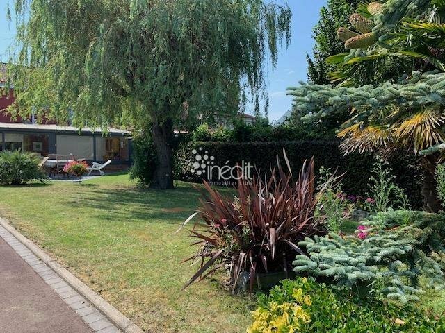 4 bedrooms House in Wambrechies, France No. 244110