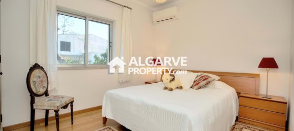 4 bedrooms Villa in Quarteira, Portugal No. 337261 17