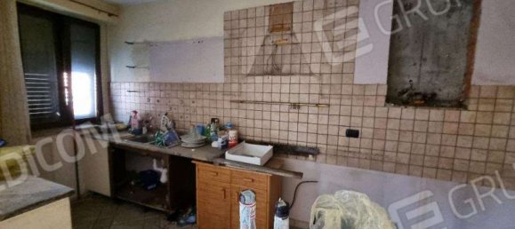 Studio in Busto Arsizio, Italy No. 13043 62