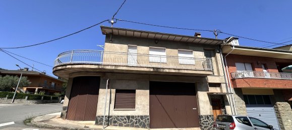 5 bedrooms House in Girona, Spain No. 146367 3