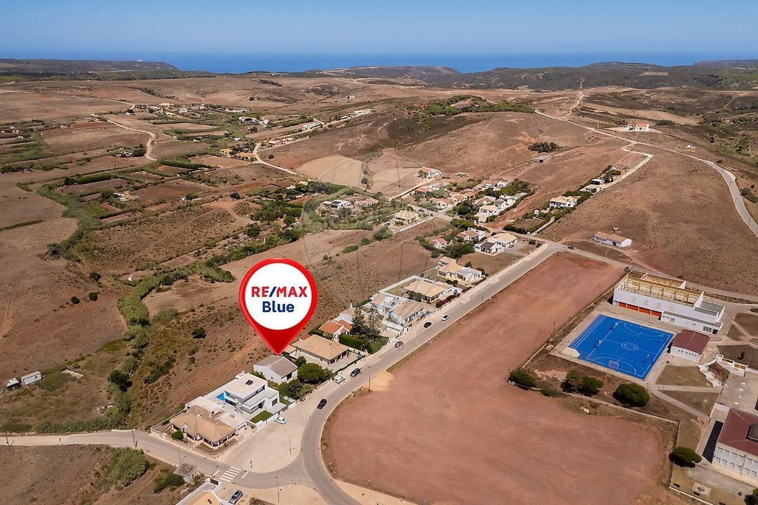 Entrepôt à Vila do Bispo, Portugal 130m² No. 233423