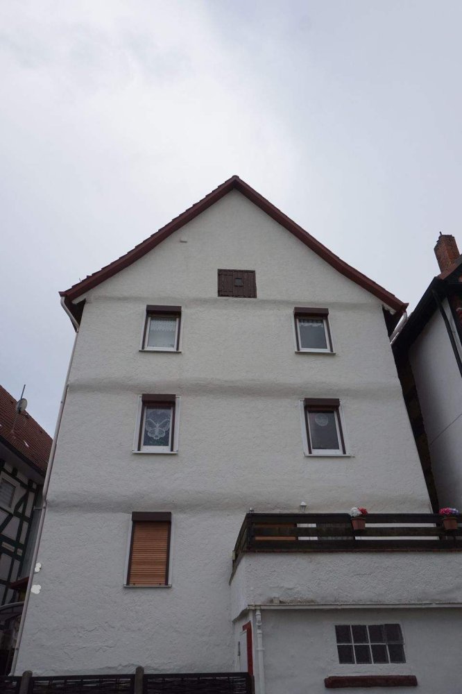 Дом с 5 комнатами в Кассель, Германия № 369902