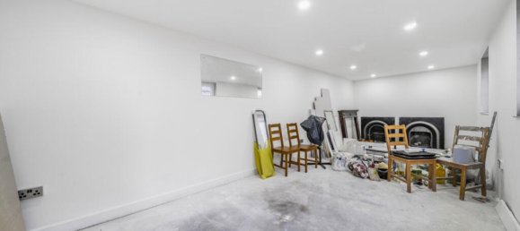 5 bedrooms Commercial property in London, United Kingdom No. 13410 18