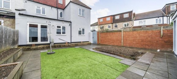 5 bedrooms Commercial property in London, United Kingdom No. 13410 3