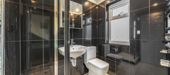 5 bedrooms Commercial property in London, United Kingdom No. 13410 16