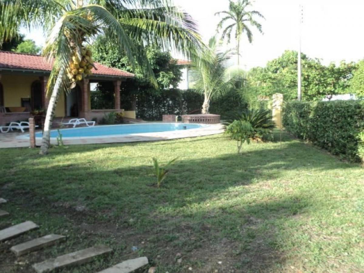 Дом с 4 спальнями в Толима, Колумбия № 7135