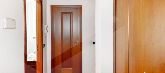 7 rooms Villa in Busto Garolfo, Italy No. 23199 13