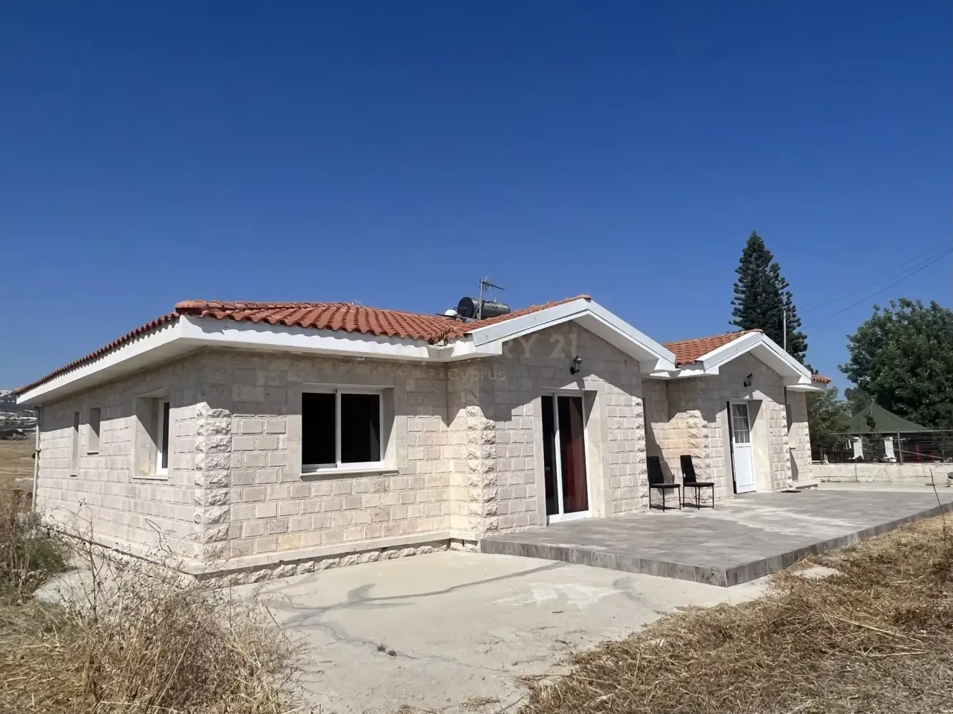 4 chambres Bungalow à Monagroulli, Cyprus No. 4325