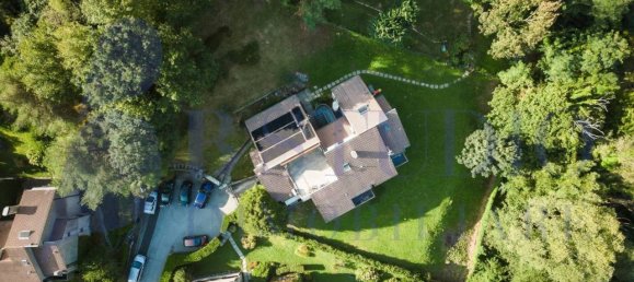 4 rooms Apartment in Malgrate, Italy No. 25514 2