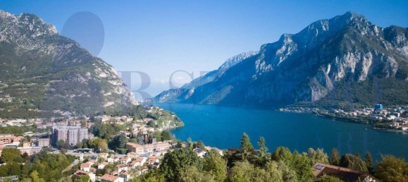 4 rooms Apartment in Malgrate, Italy No. 25514 3