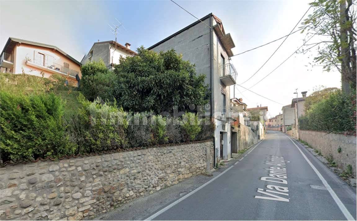 2 bedrooms House in Castenedolo, Italy No. 318022