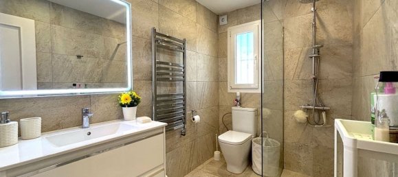 3 غرف نوم منزل في Alicante, Spain رقم 182070 11