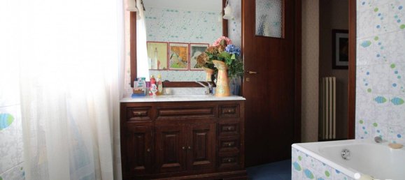 6 غرف نوم فيلا في Bee, Italy رقم 269824 13