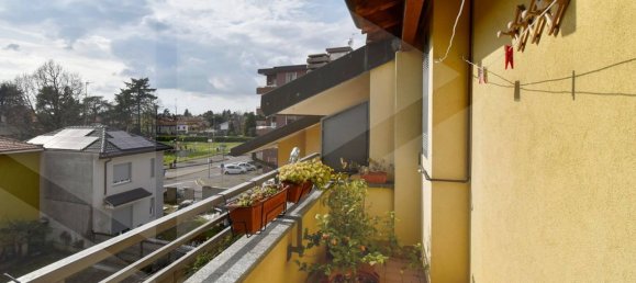 Квартира с 3 комнатами в Парабьяго, Италия № 21697 16