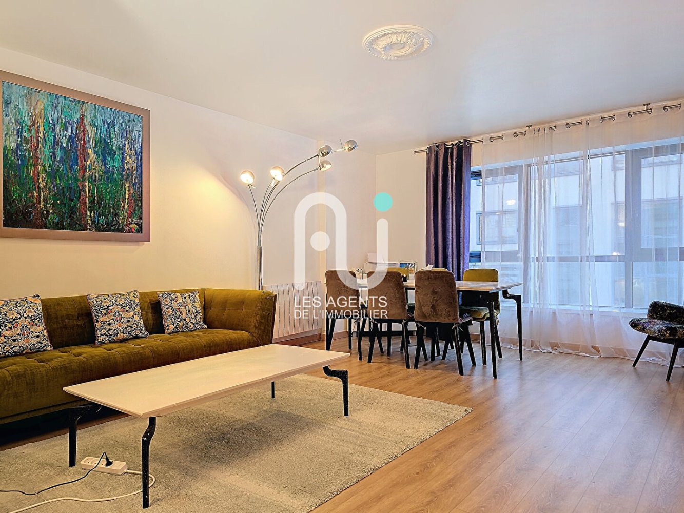 3 bedrooms Apartment in Boulogne-Billancourt, France No. 150005