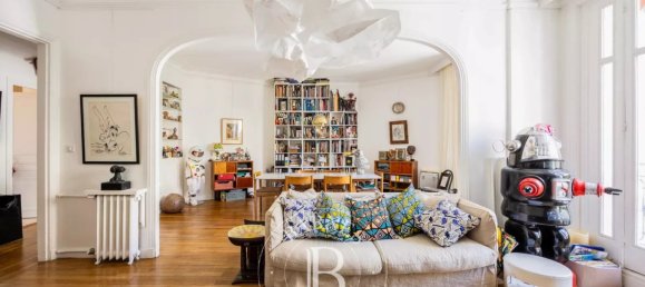 2 bedrooms Apartment in Paris, France No. 348913 3