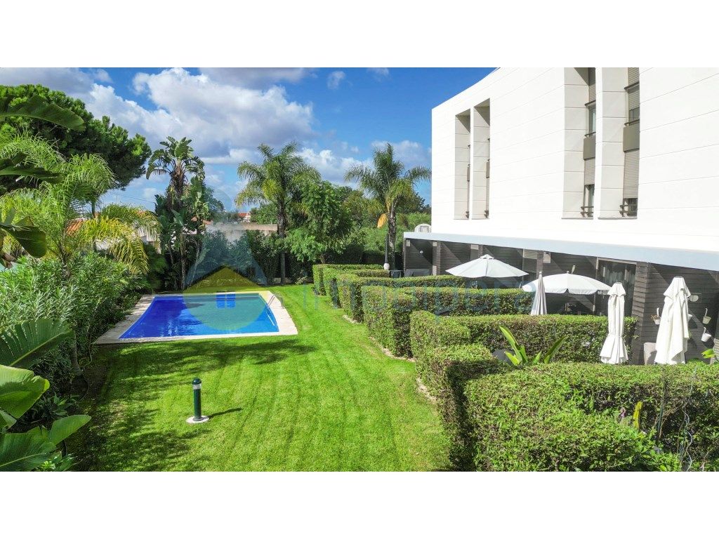 3 chambres Maison à Ferreiras, Portugal No. 100988