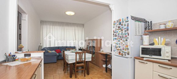 3 bedrooms Apartment in Genoa, Italy No. 296501 4