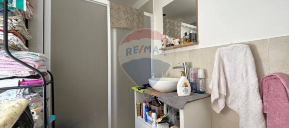 Apartamento T2 em Genoa, Italy N.º 132596 11