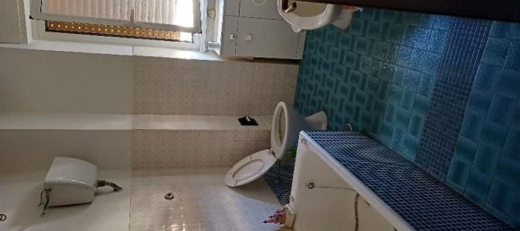 5-salle Appartement à Aprilia, Italy No. 101020 12