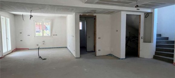 8 rooms Villa in Romano di Lombardia, Italy No. 106737 15