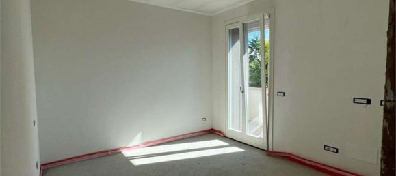 8 rooms Villa in Romano di Lombardia, Italy No. 106737 25