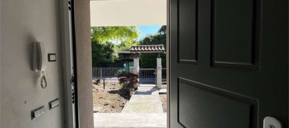 8 rooms Villa in Romano di Lombardia, Italy No. 106737 6