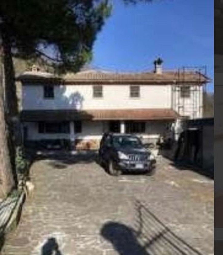 Дом с 6 комнатами в Реторбидо, Италия № 160409