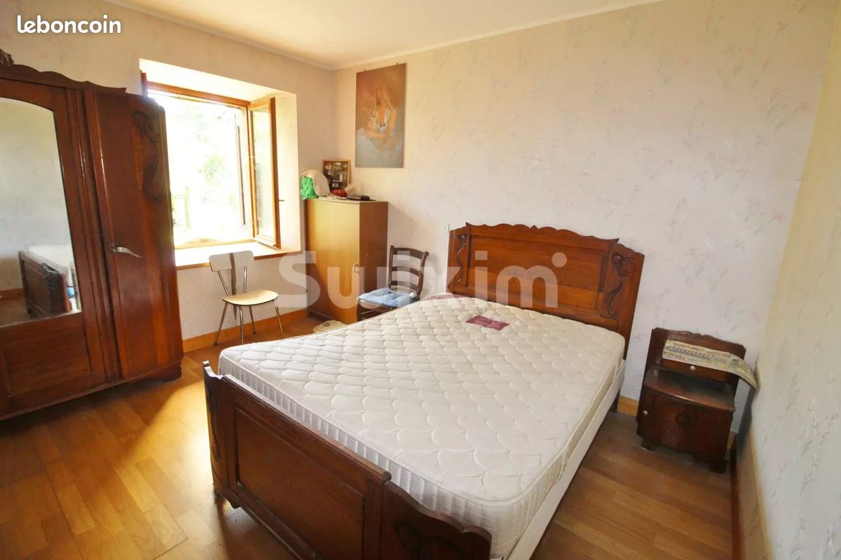 3 Schlafzimmer Haus in Lons-le-Saunier, France, Nr. 325991