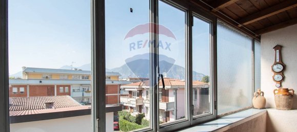 Apartamento de 1 dormitorio en Iseo, Italy No. 293496 12