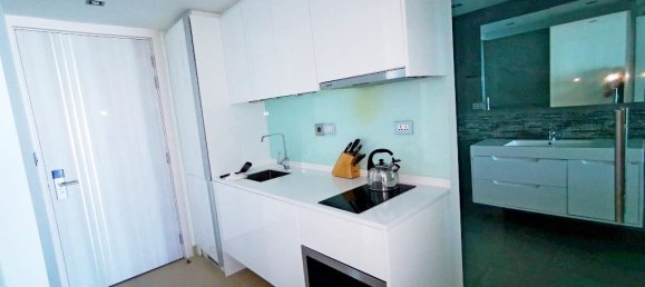 1 bedroom Condo in Pattaya, Thailand No. 233 5