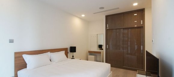 2 bedrooms Apartment in District 1, Vietnam No. 18405 2