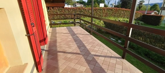 3 bedrooms House in Bolzano Novarese, Italy No. 361700 5