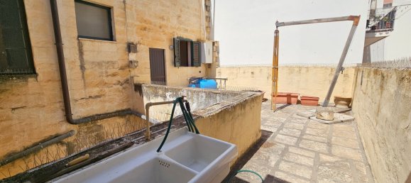 4 rooms Apartment in Lecce, Italy No. 306400 20