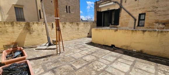 4 rooms Apartment in Lecce, Italy No. 306400 22